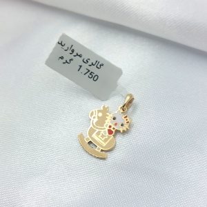 آویز طلا مدل کودکانه کد 6304
